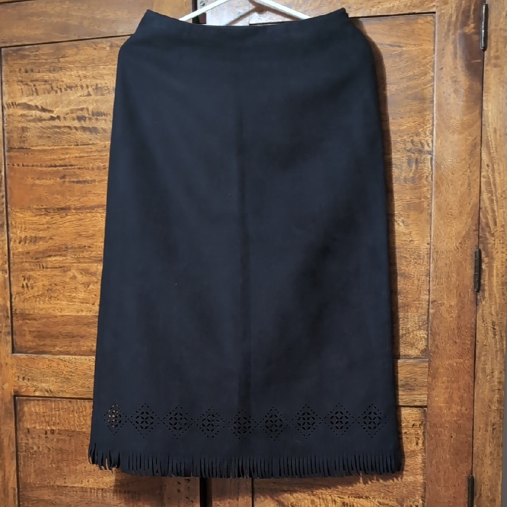 Vintage Mexx Black Ultrasuede skirt Cutout And Fringe Detail 32" Long Size 6